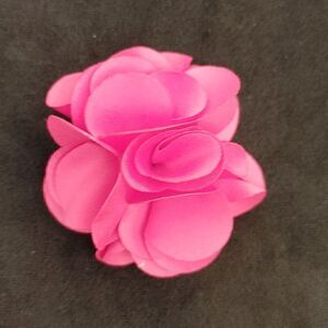 MEN'S LARGE SOLID LAPEL FLOWER.
